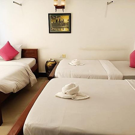 Parent Heritage Angkor Villa Siem Reap Luaran gambar